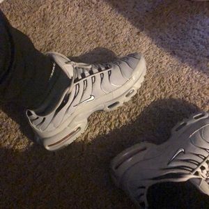 Meet your Posher, Damarko